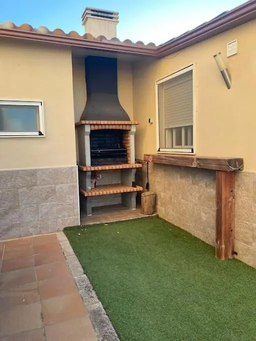 Casa Aries - Villa Con Piscina Privada Linares   Linares (Jaen)